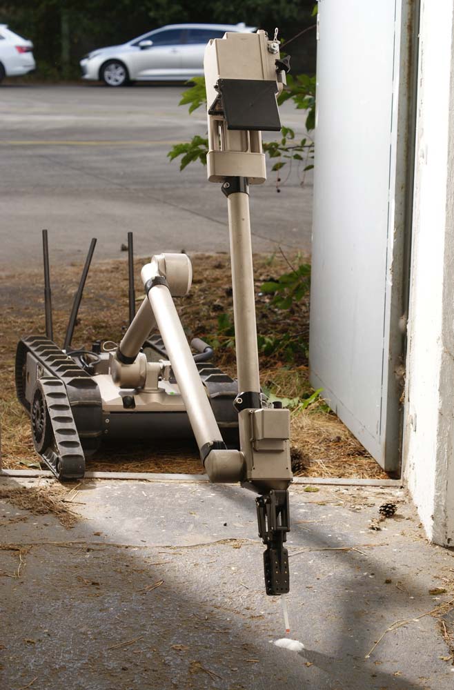 Robot Herges hergex 1000 & 2000 explosives test